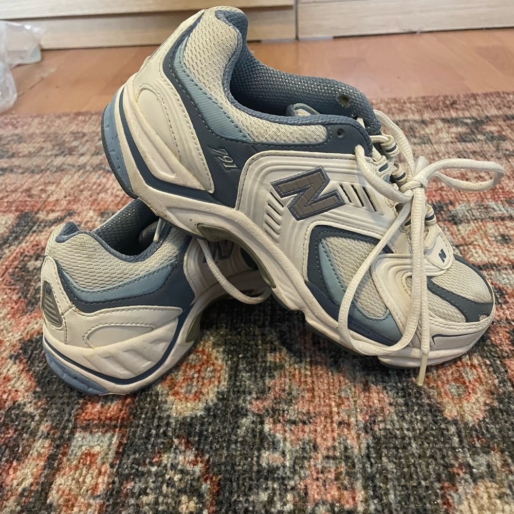 New Balance 791 Ndurance white blue and grey Women’s Running Shoes